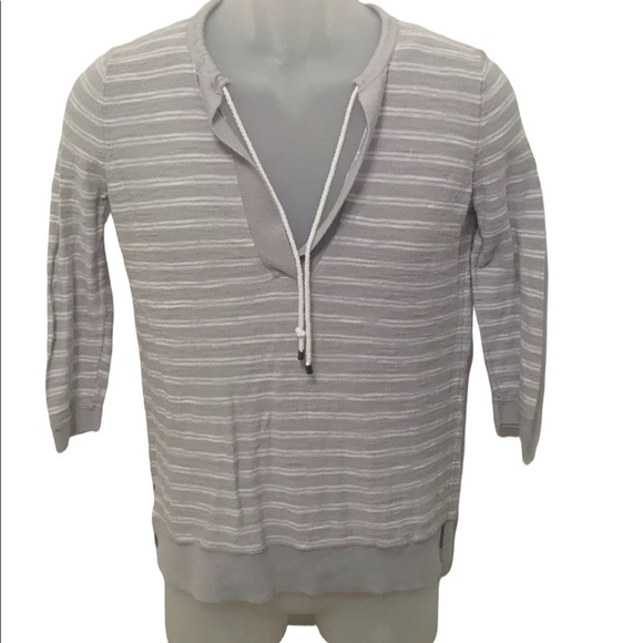 LOFT by Ann Taylor Gray & White Stripe Sweater Women MP Medium Petite - Picture 1 of 5